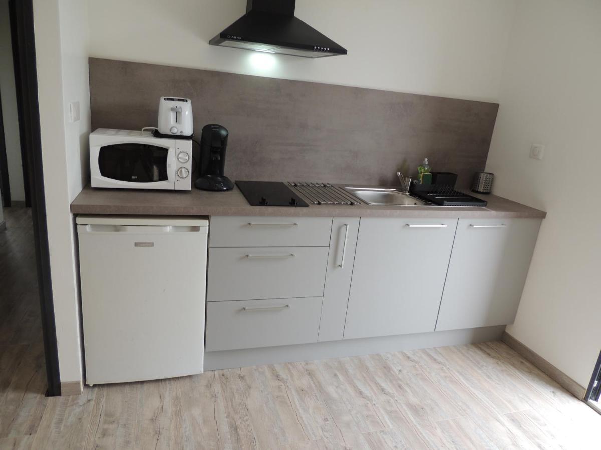 Les Chataigniers Appartement Meuble Saint-Sebastien  Exterior photo